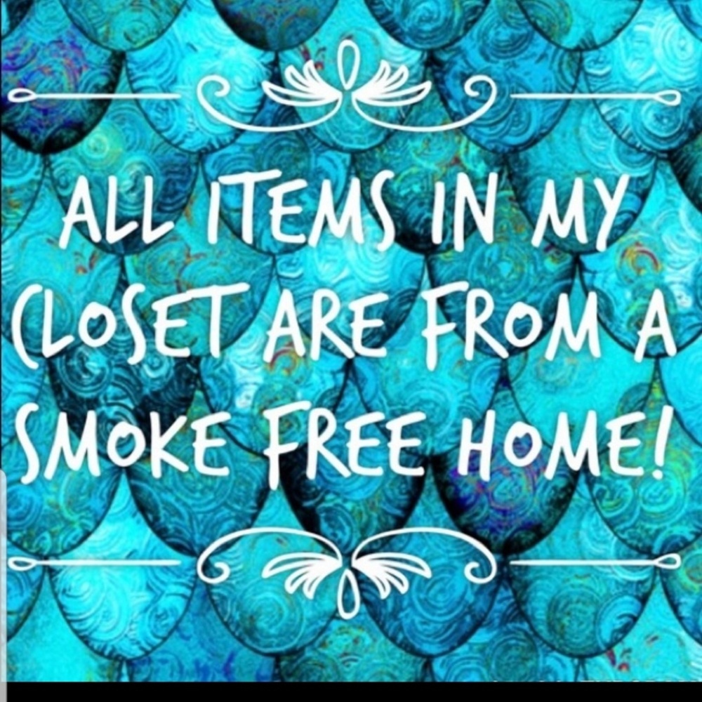 SMOKE FREE